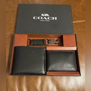 Coach men’s 3 piece set (wallet, card wallet leather keychain) black leather NWT